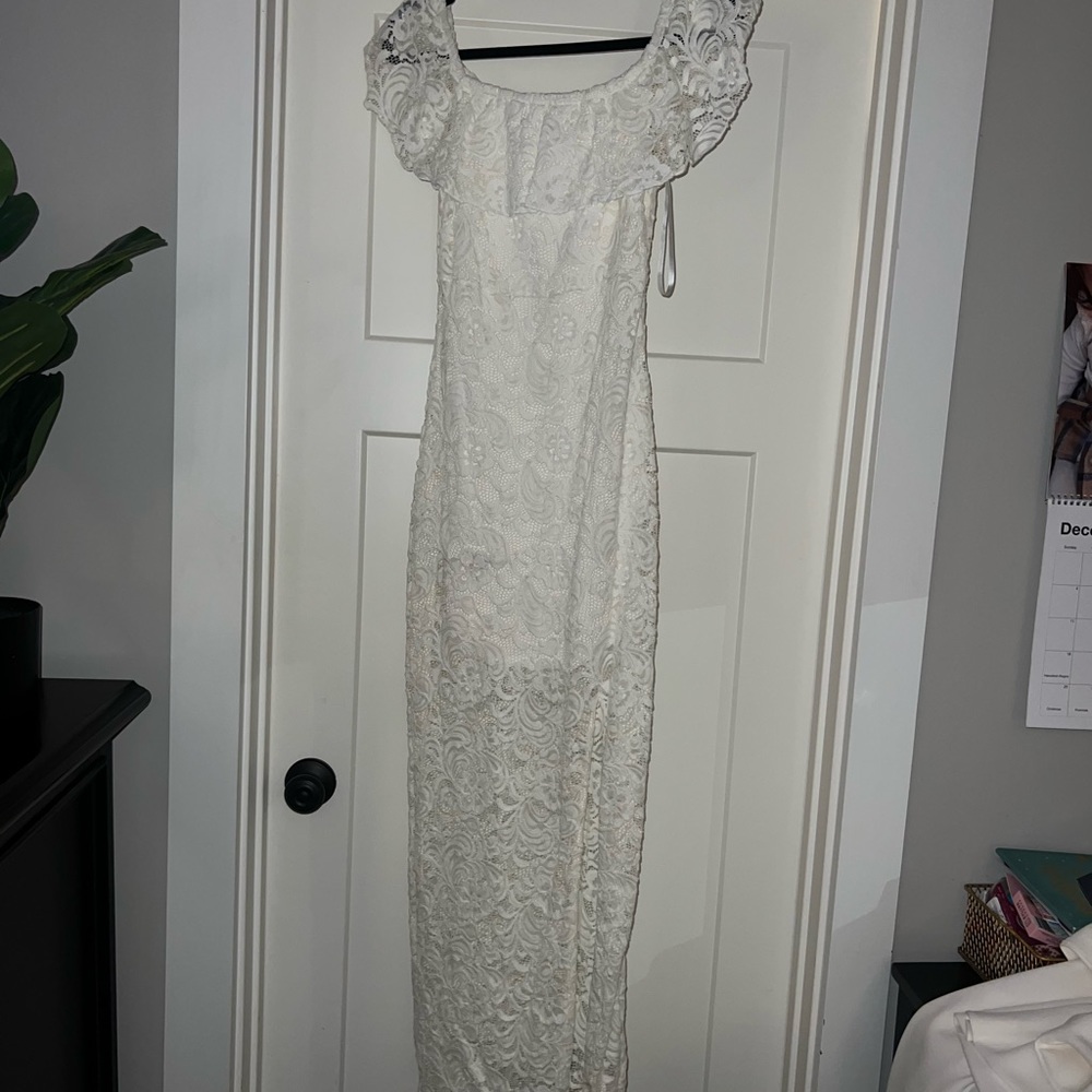 Bebe white maxi dress-size 2